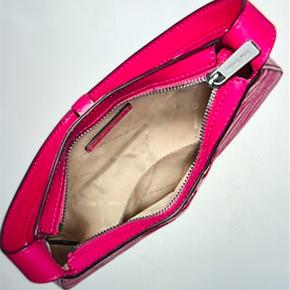 NWT Michael Kors Lyra Small Zebra Print Calf Hair Pochette - Picture 3 of 5